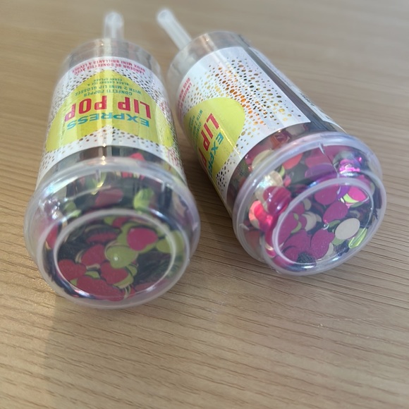 Bundle of 2 Express Lip Pop Confetti Popper - Picture 4 of 4